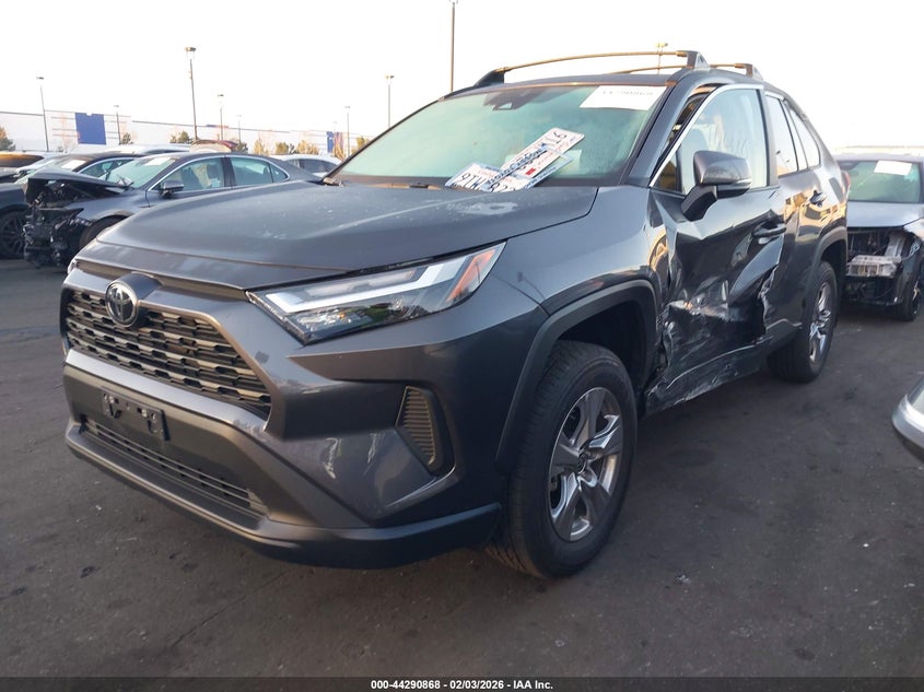 2025 Toyota Rav4 Xle