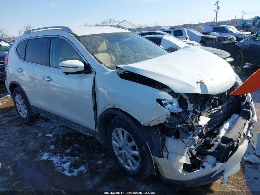 2017 Nissan Rogue Sv