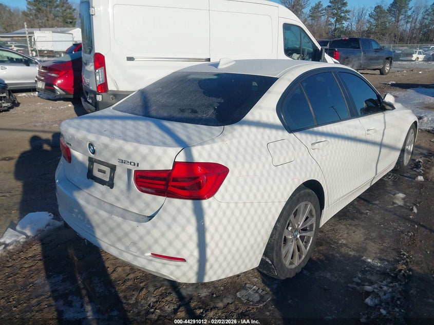 2018 BMW 320I xDrive