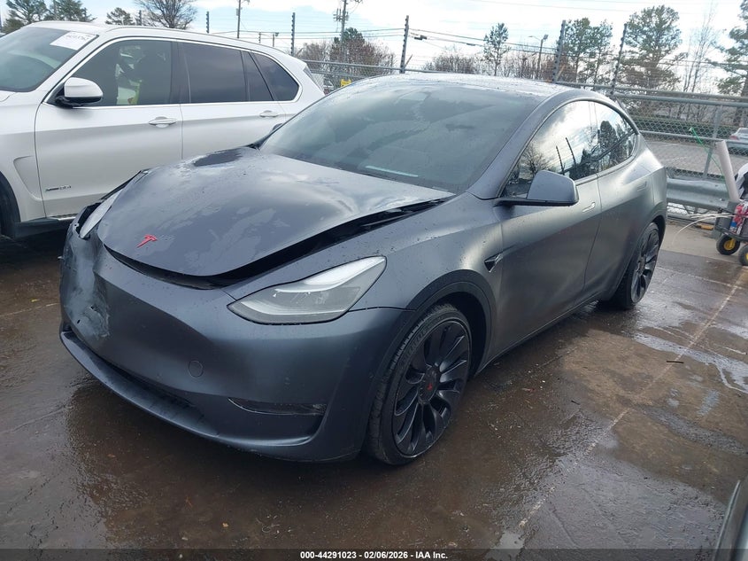 2022 Tesla Model Y Performance Dual Motor All-Wheel Drive