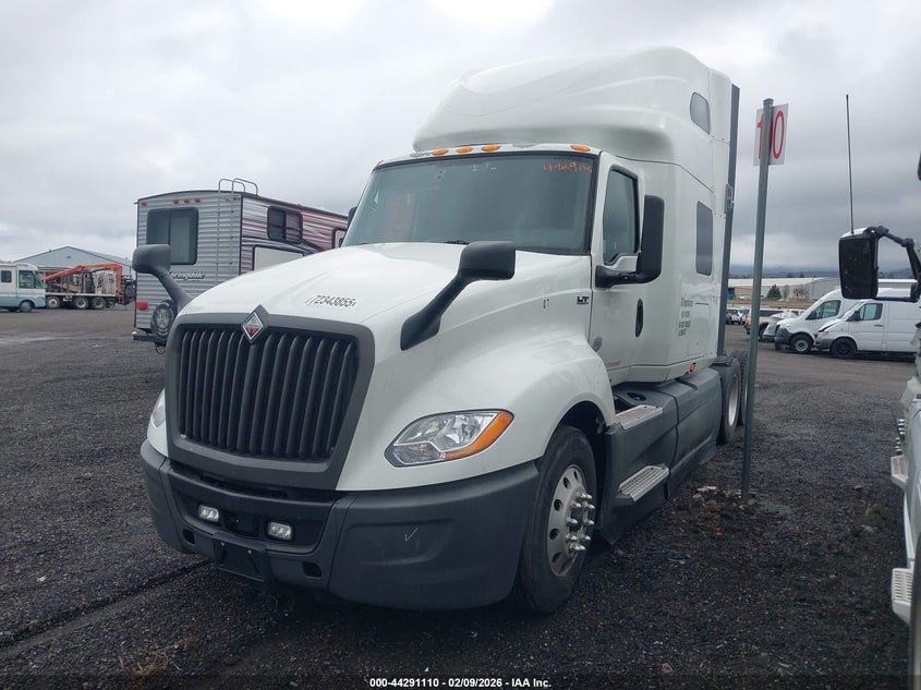 2021 International Lt white Lot 111044291110 Vin 3HSDZAPR8MN318437