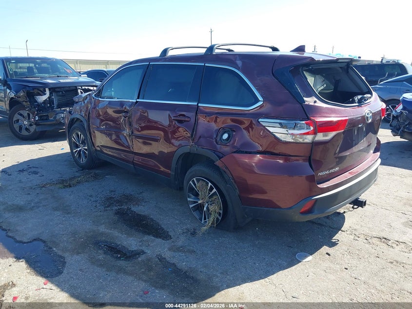 2019 Toyota Highlander Le Plus