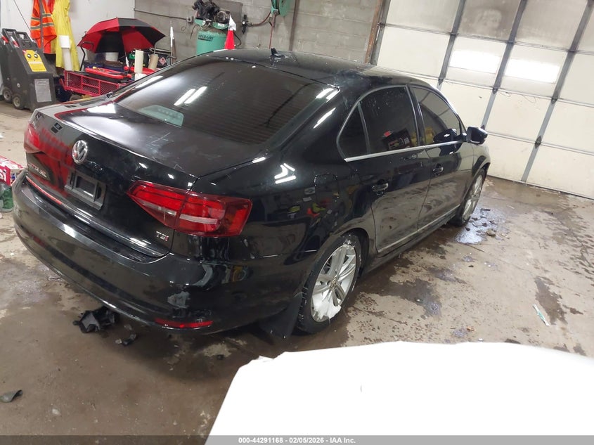 2017 Volkswagen Jetta 1.8T Sel/1.8T Sel Premium
