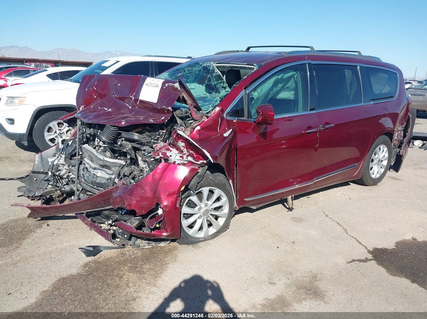 2018 Chrysler Pacifica Touring L