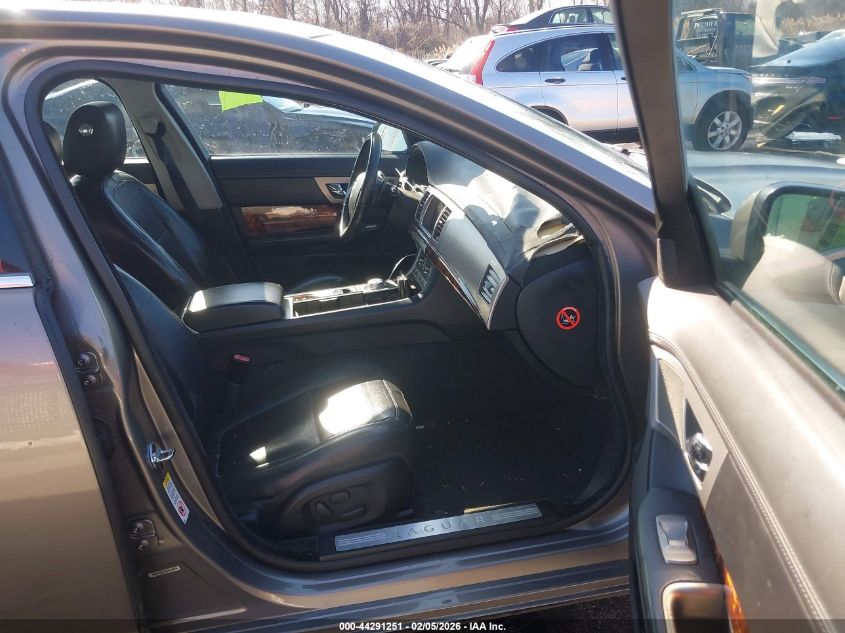 2010 Jaguar Xf Premium