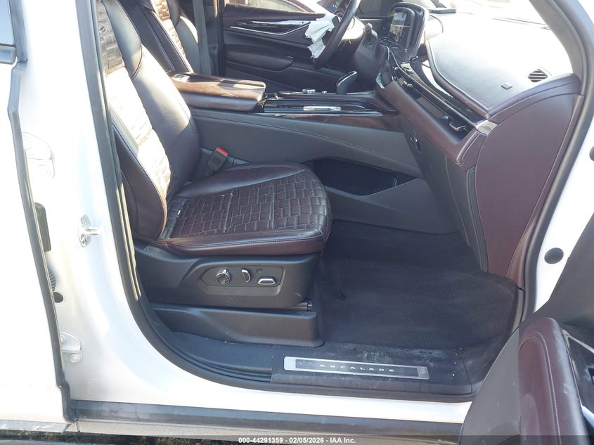 2023 CADILLAC ESCALADE ESV 6.2L V-8 DI, VVT, 42(VIN: 1GYS4RKL3PR209306