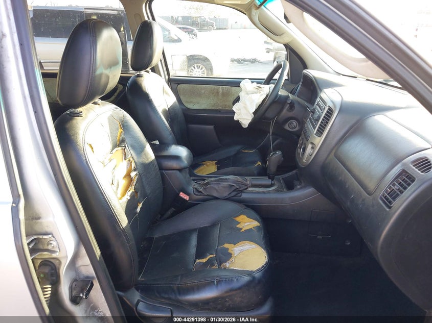 2005 Ford Escape Limited