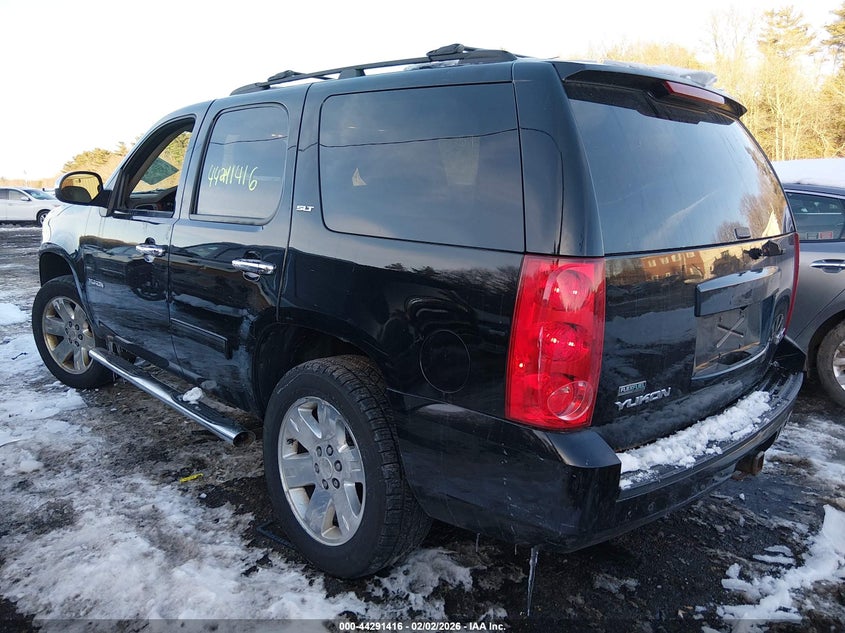 2011 GMC Yukon Slt