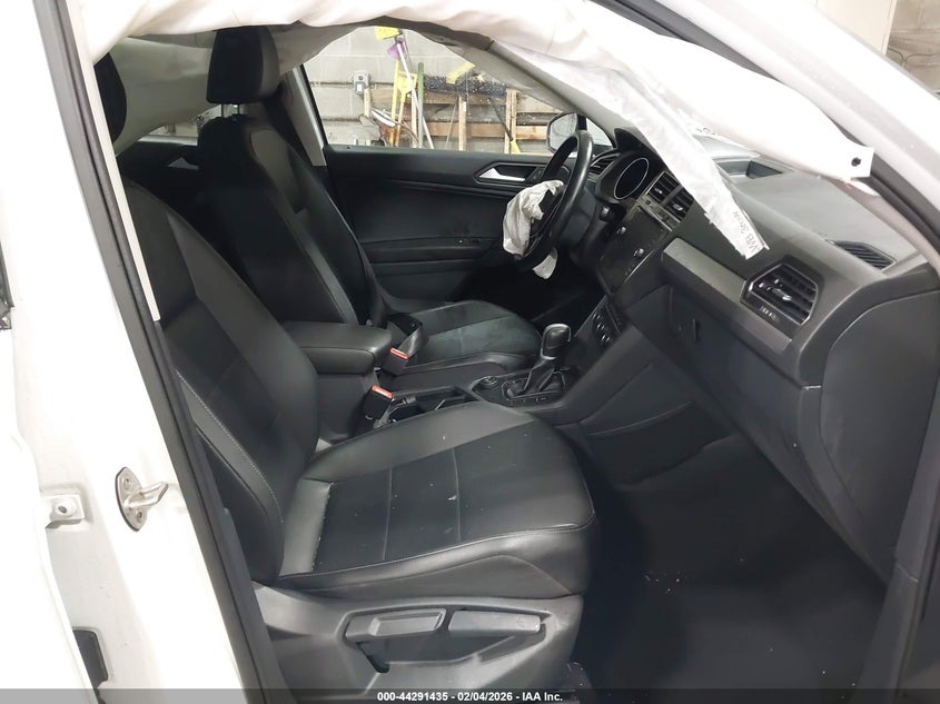 2019 Volkswagen Tiguan 2.0T Se/2.0T Sel/2.0T Sel R-Line/2.0T Sel R-Line Black