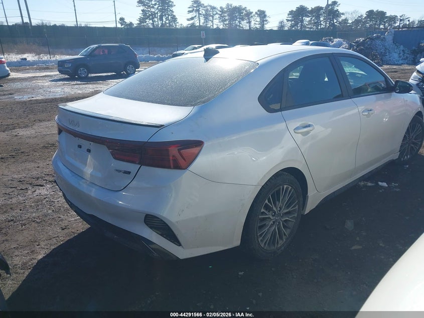 2022 Kia Forte Gt-Line