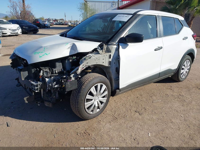 2021 Nissan Kicks S Xtronic Cvt