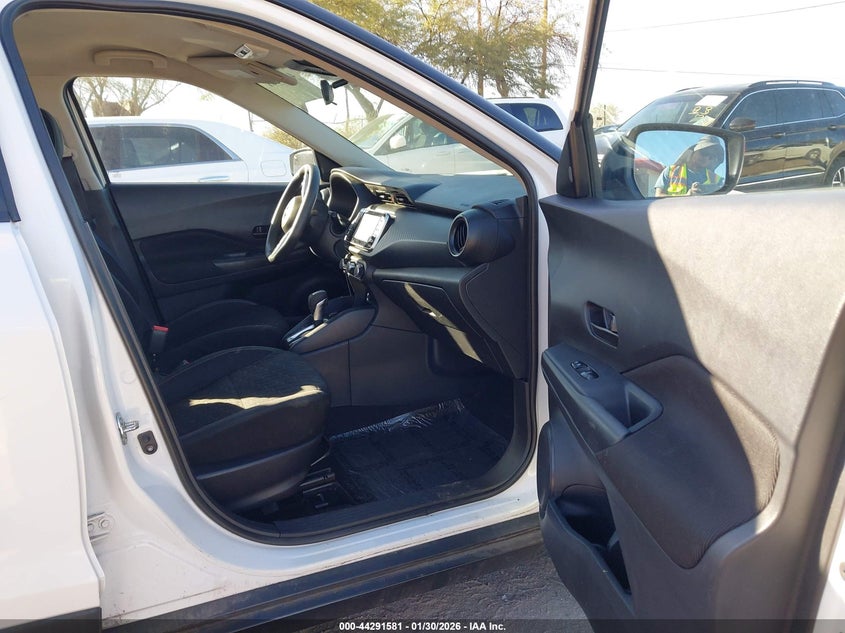 2021 Nissan Kicks S Xtronic Cvt