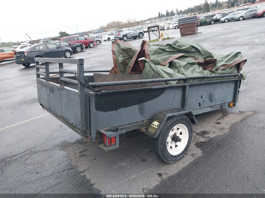 2SWUW11A34G220628 2004 Snowbear Trailer photo 1