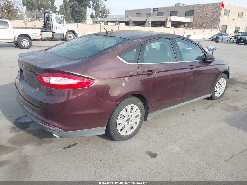 2013 Ford Fusion S