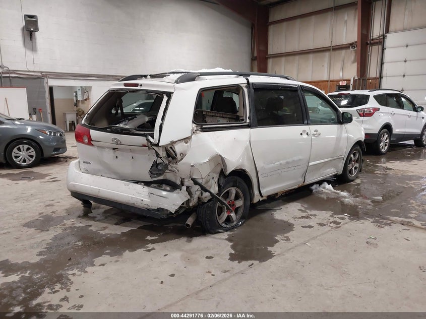 2007 Toyota Sienna Le