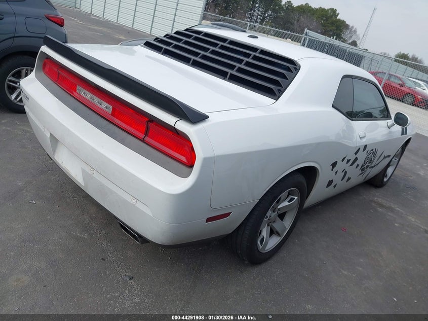 2013 Dodge Challenger Sxt
