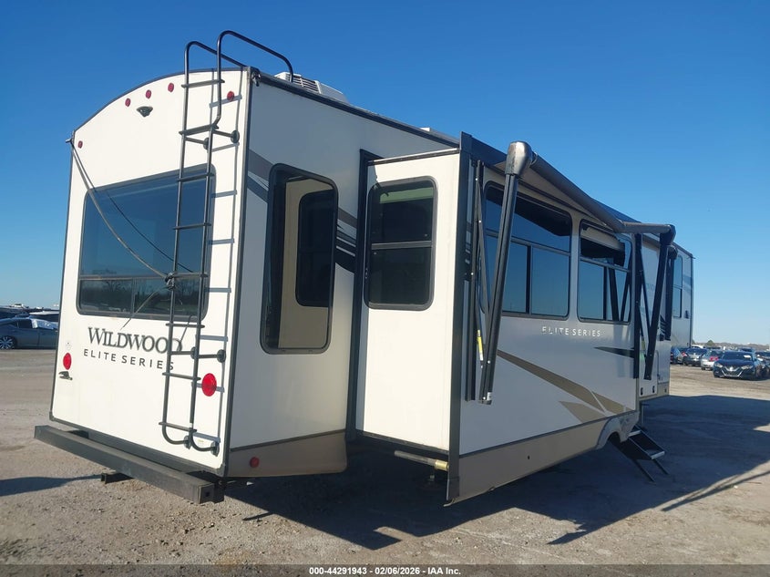 2022 WILDWOOD BY FOREST R HERITAGE GLEN ELITE auction photo 4
