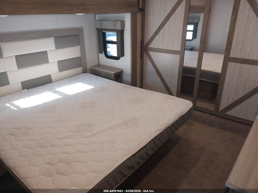 2022 WILDWOOD BY FOREST R HERITAGE GLEN ELITE auction photo 5