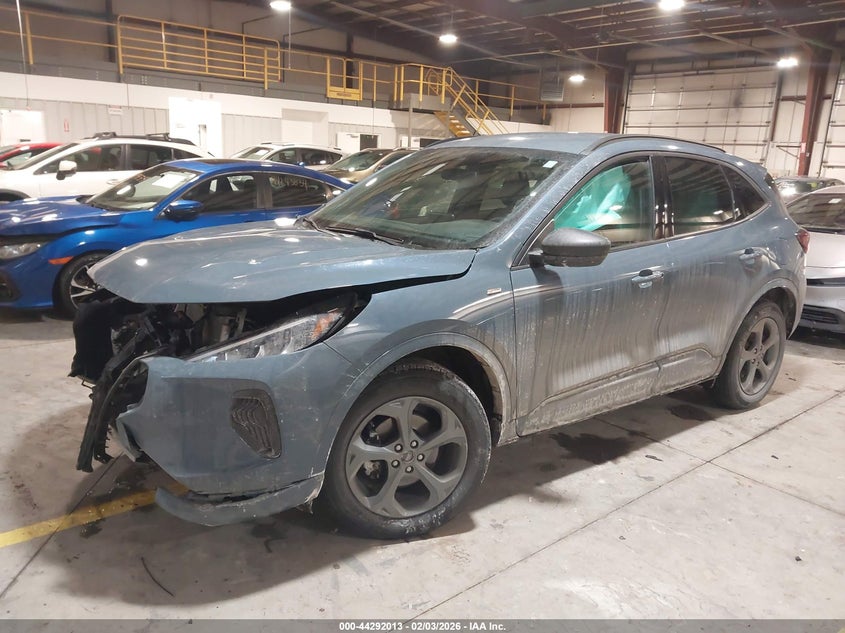 2024 Ford Escape St-Line