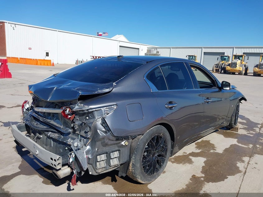2015 Infiniti Q50 Premium