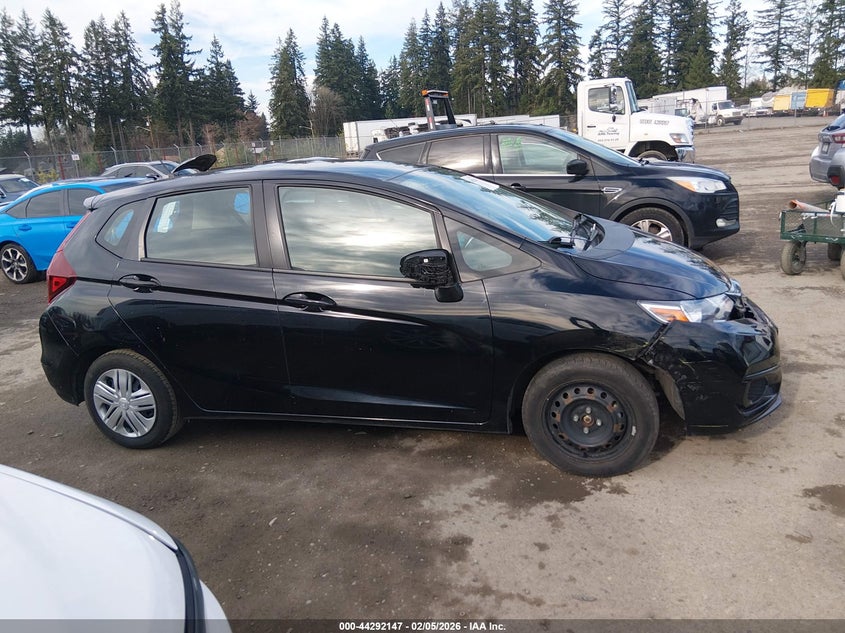 2020 Honda Fit Lx VIN: 3HGGK5H40LM711987 Lot: 44292147