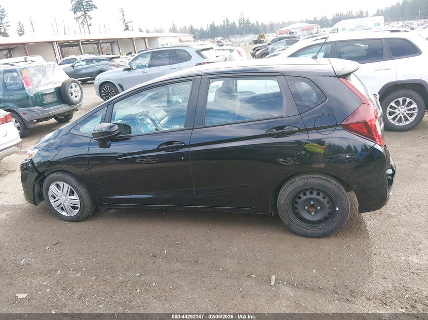 2020 Honda Fit Lx VIN: 3HGGK5H40LM711987 Lot: 44292147