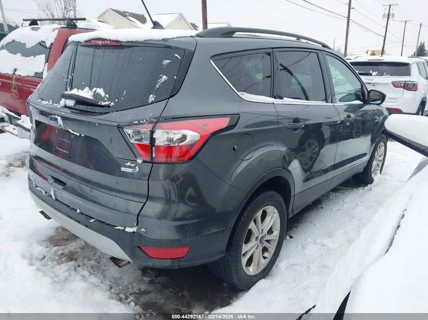 2018 Ford Escape Se
