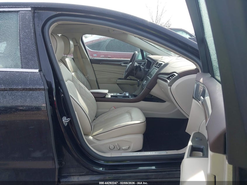 2017 Ford Fusion Platinum