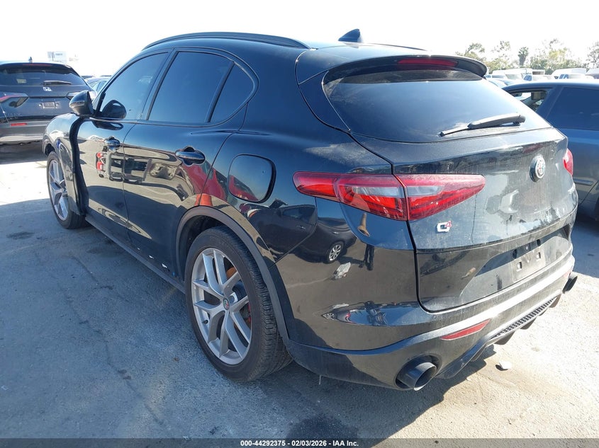 2018 Alfa Romeo Stelvio Ti Sport Awd