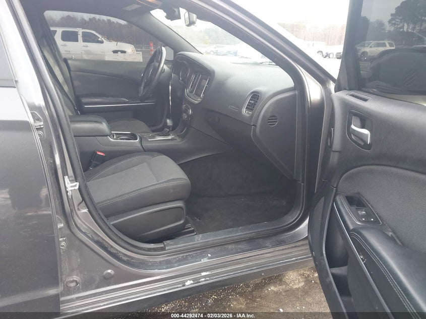 2016 Dodge Charger Se