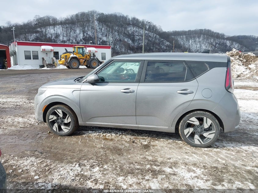 2025 Kia Soul Gt-Line VIN: KNDJ53AU3S7950971 Lot: 44292513
