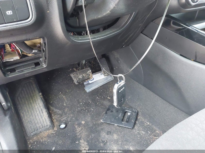 2025 Kia Soul Gt-Line VIN: KNDJ53AU3S7950971 Lot: 44292513