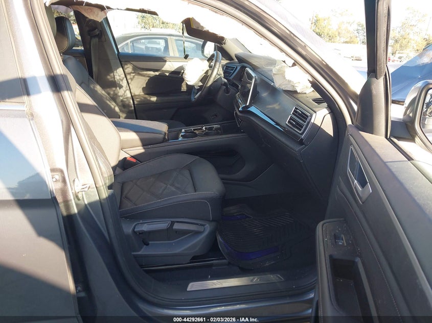 2025 Volkswagen Atlas Cross Sport 2.0T Se W/Technology