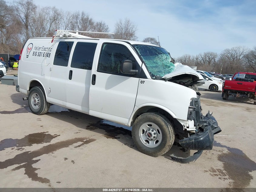 2017 GMC SAVANA 3500 WORK VAN