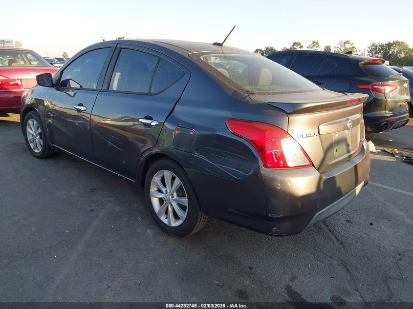 2015 Nissan Versa 1.6 Sl