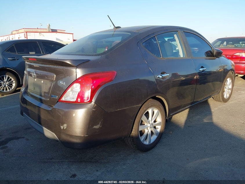 2015 Nissan Versa 1.6 Sl