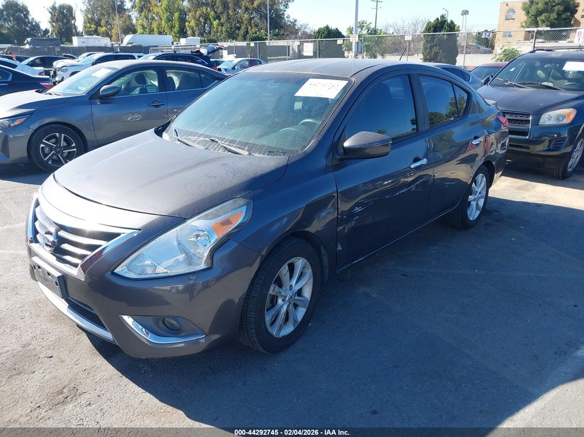 2015 Nissan Versa 1.6 Sl