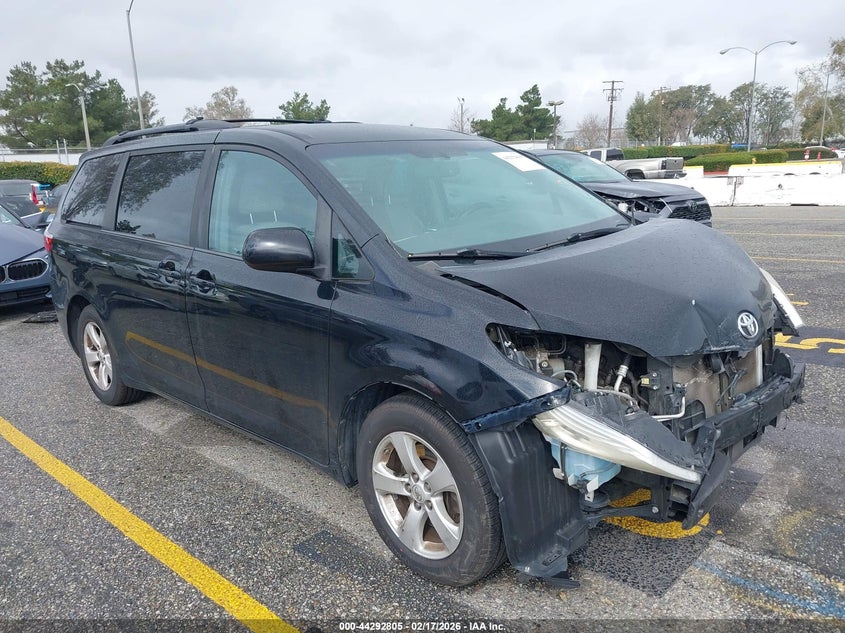2015 Toyota Sienna Le