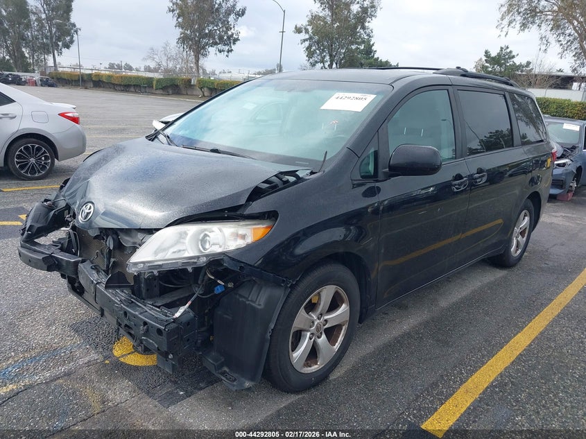 2015 Toyota Sienna Le