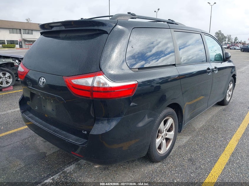 2015 Toyota Sienna Le