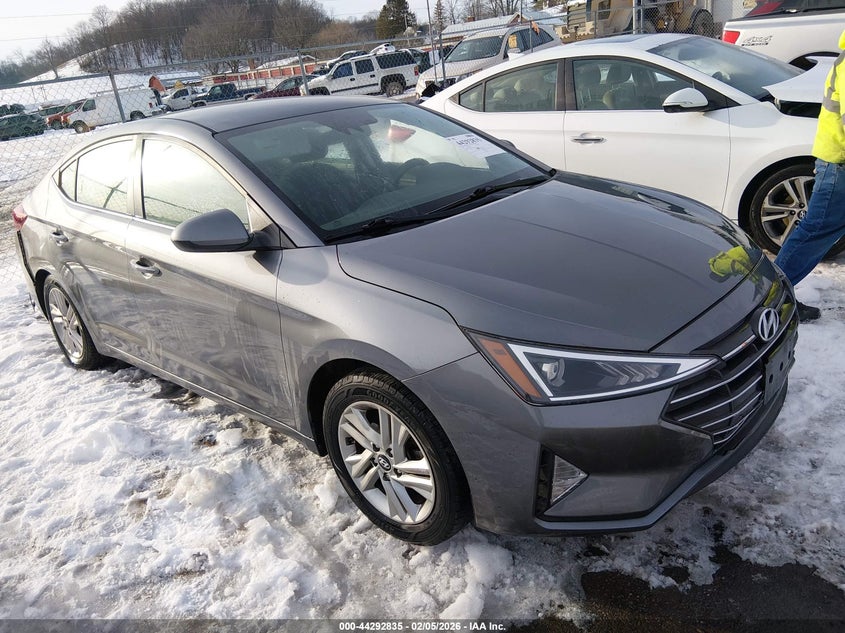 2019 Hyundai Elantra Sel
