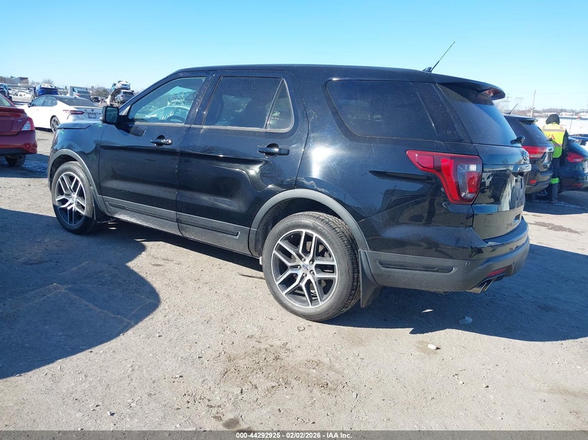 2018 Ford Explorer Sport