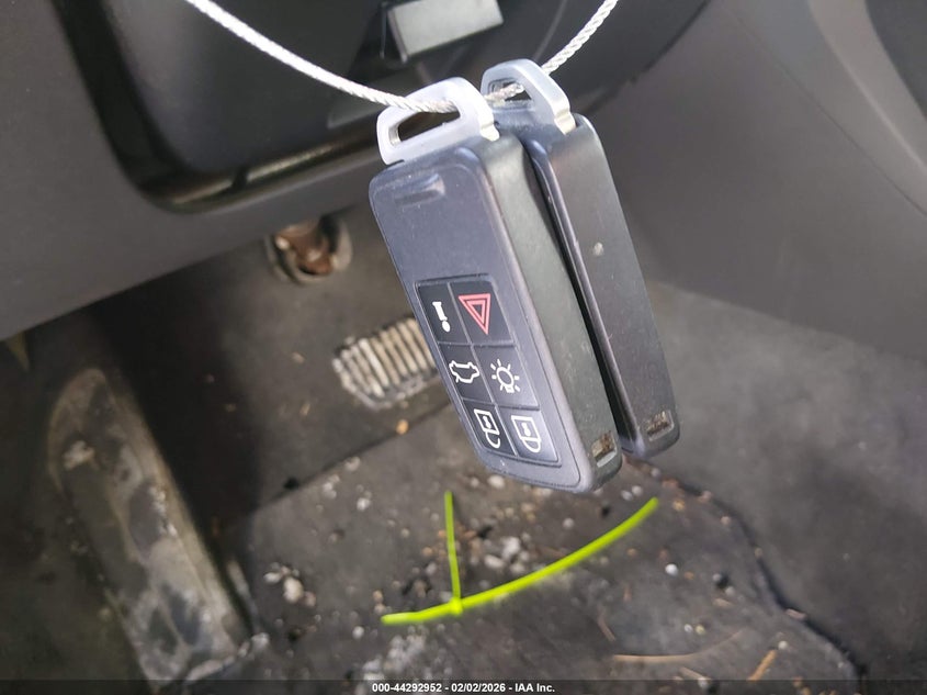 2015 Volvo Xc70 T6 Platinum VIN: YV4902ND3F1188270 Lot: 44292952