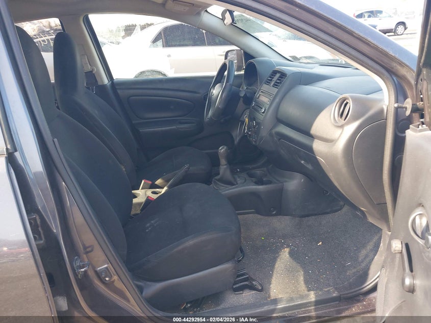 2015 Nissan Versa 1.6 S