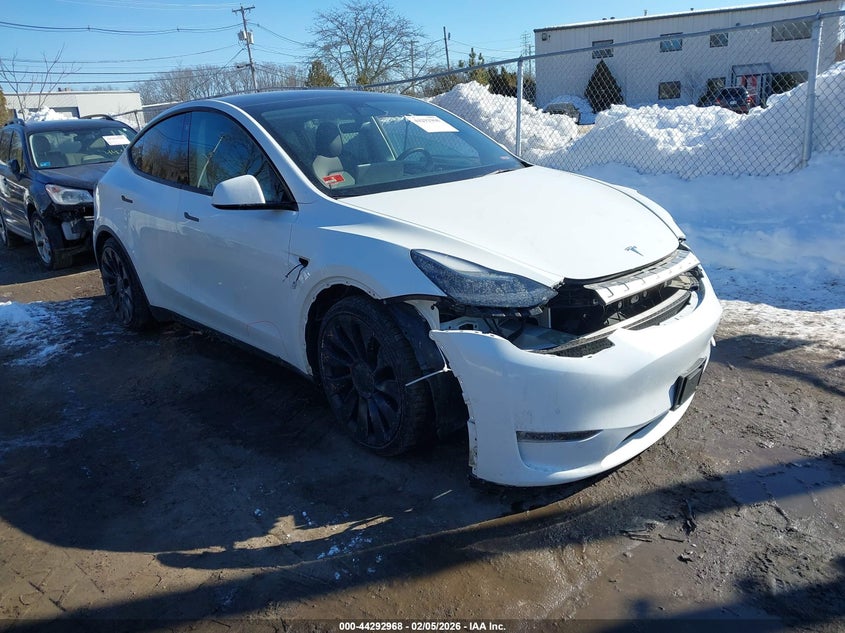 2022 Tesla Model Y Performance Dual Motor All-Wheel Drive