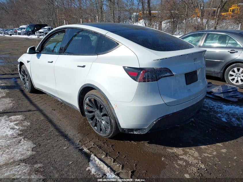 2022 Tesla Model Y Performance Dual Motor All-Wheel Drive