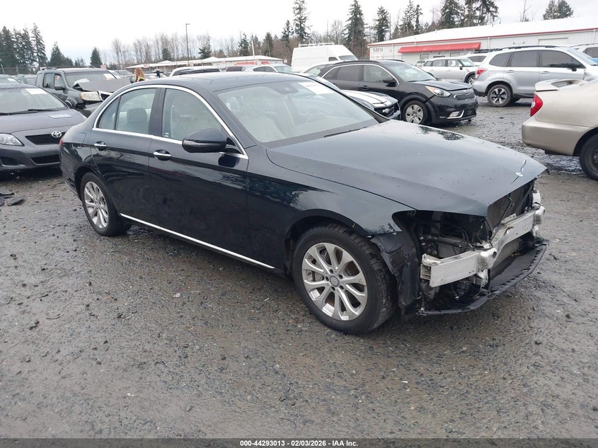 2017 Mercedes-Benz E 300 4Matic