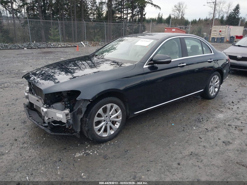 2017 Mercedes-Benz E 300 4Matic