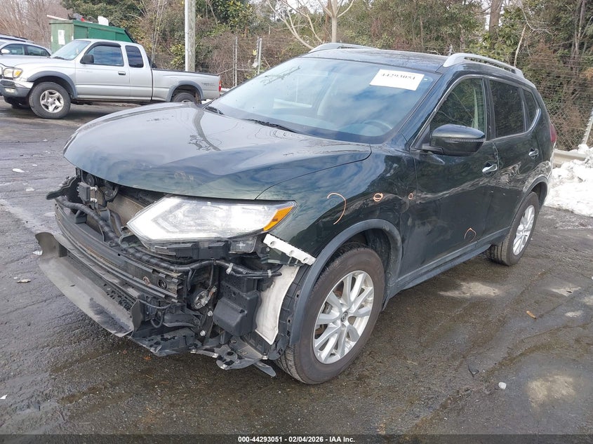 2018 Nissan Rogue Sv