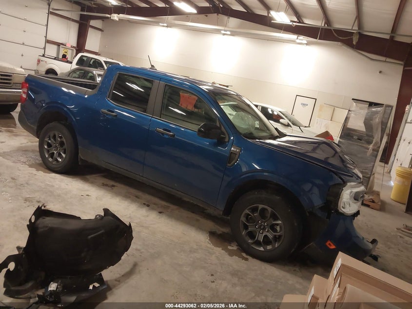 2024 FORD MAVERICK XLT